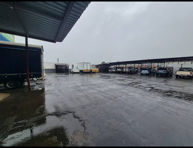 385M² WAREHOUSE TO LET IN KRUGERSDORP CENTRAL